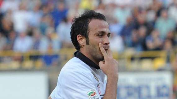 Dalla Spagna: "Pazzini costa 25 mln, Mou frena"