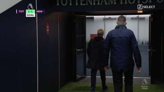 Rigore al 95esimo e Tottenham raggiunto dal Newcastle: Mourinho non ci sta e lascia il campo