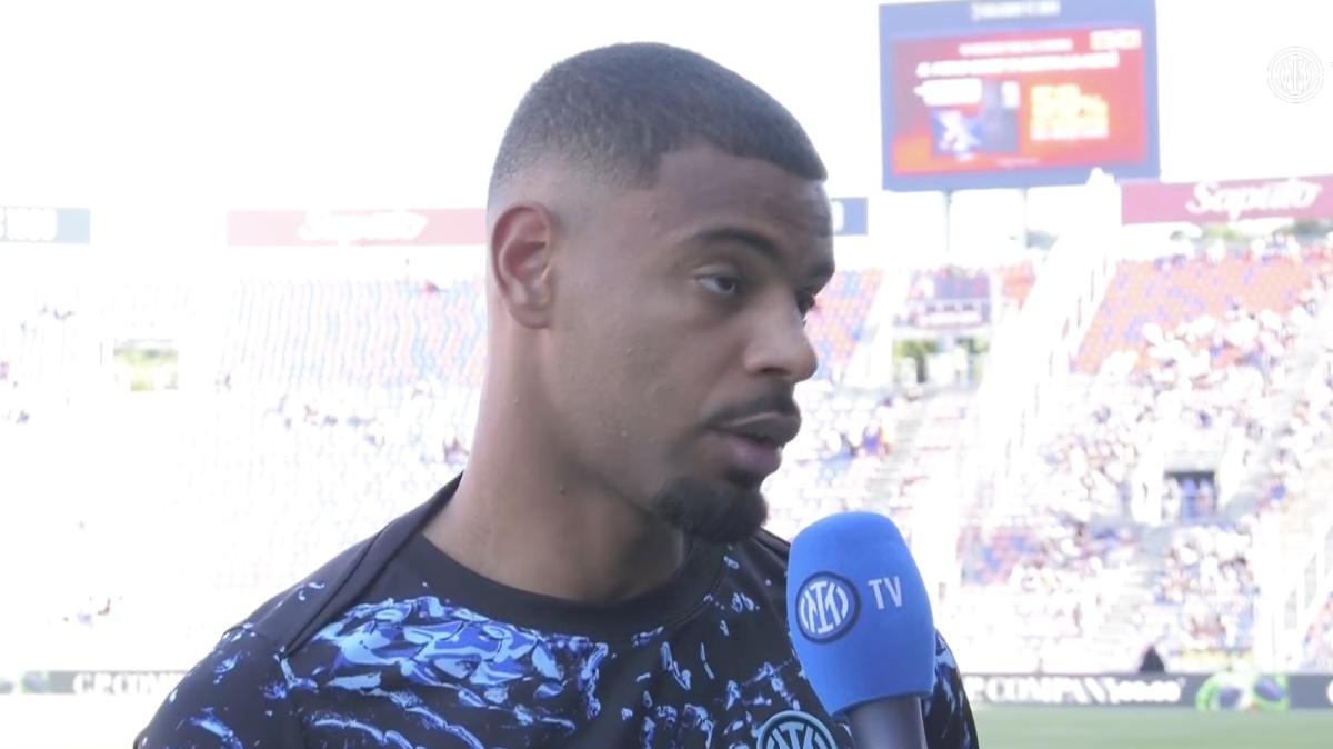 Diouf a ITV: "Sempre rispetto per la maglia, vinciamo anche oggi"