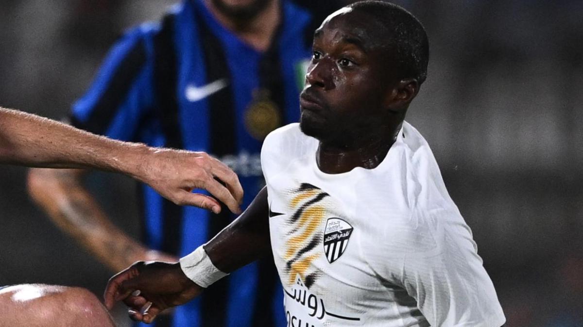 Diaby vuole l'Inter, telefonata con Chivu. Nelle prossime ore nuovi contatti tra club