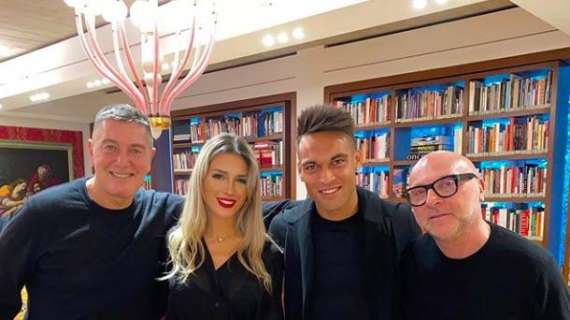 Lautaro e Agustina, visita a Dolce&Gabbana: "Grazie mille Domenico e Stefano per averci ricevuto in ufficio"