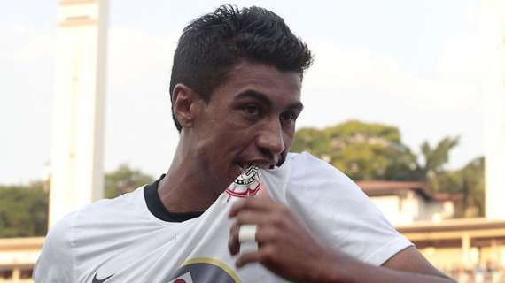 Paulinho: "Resto qui! Si è parlato tanto, con l'Inter..."