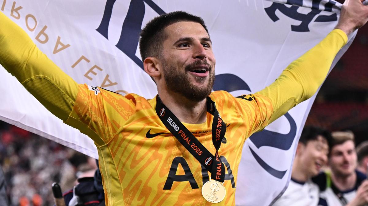 GdS - Inter, nessuna trattativa per il Dibu Martinez: il preferito (da mesi) resta Vicario  