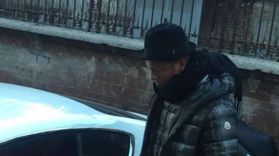 FOTO - Fredy Guarin via dal Melià senza parlare