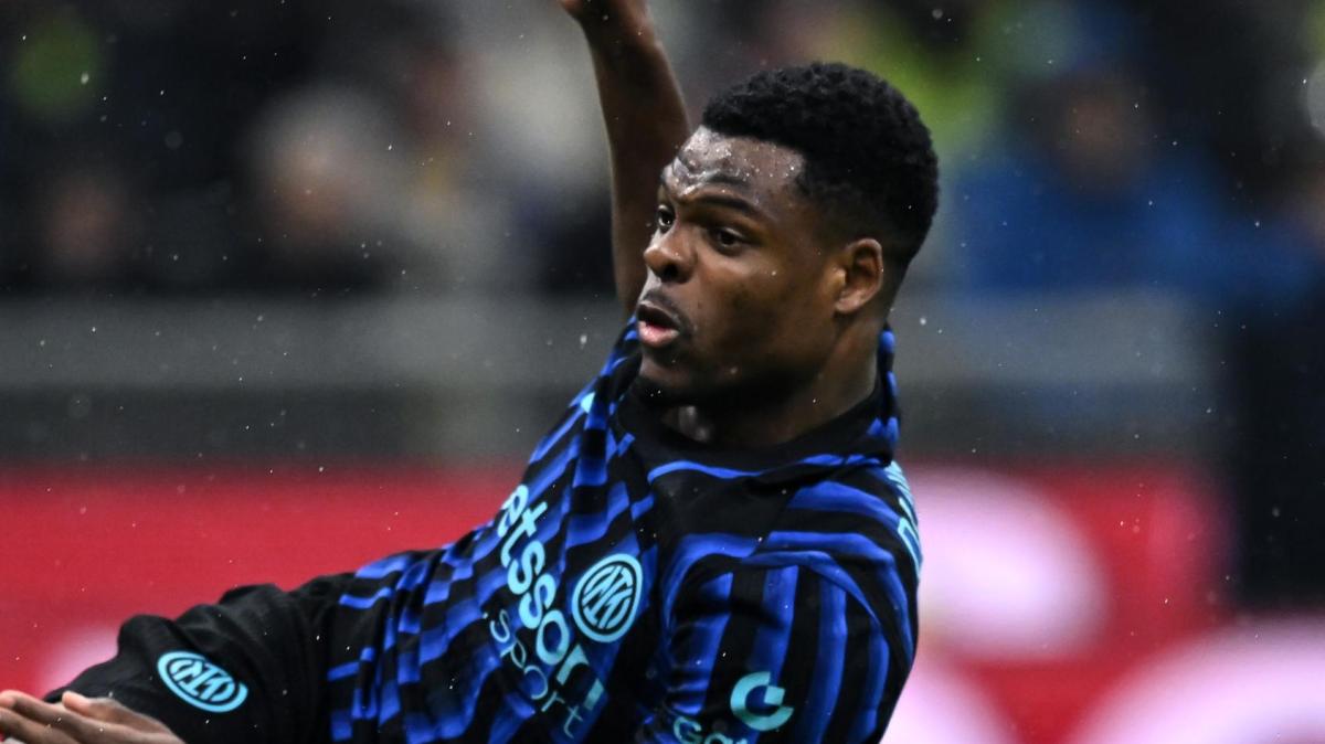 GdS - Niente Liverpool per Dumfries: l'obiettivo dell'olandese è la Supercoppa in Arabia