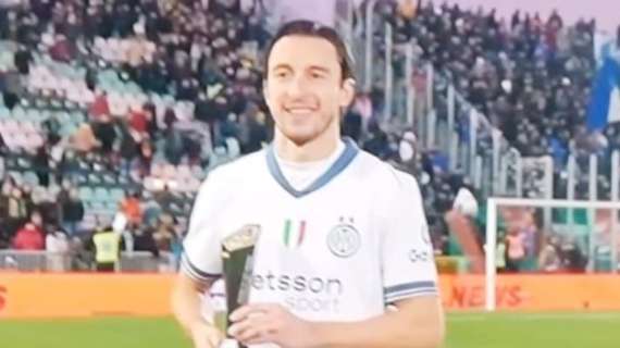 VIDEO - Darmian festeggia coi tifosi: "Grande vittoria, andiamo avanti. Forza Inter"