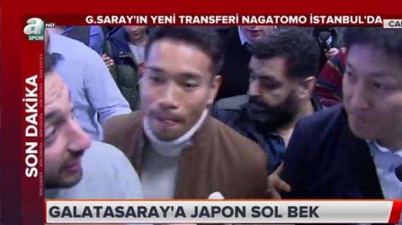 Nagatomo, il Galatasaray annuncia: "Via ai contatti ufficiali con l'Inter". Il terzino è già a Istanbul