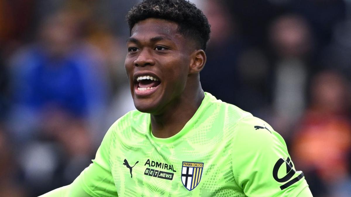FcIN - Portiere, l'Inter riflette: ieri uno scout a Como per Suzuki