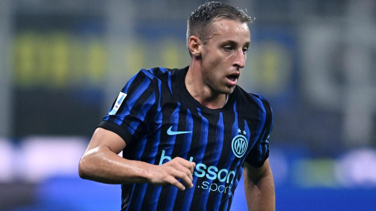 Il Mattino - Napoli, Mainoo obiettivo numero uno. Frattesi e Frendrup tra le alternative, ma nulla di concreto