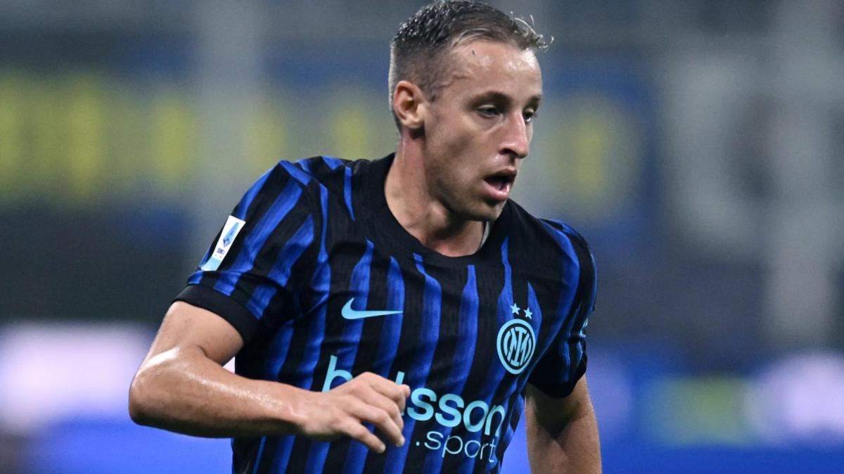 FOTO - Frattesi, voglia di Inter: il centrocampista riassume in una foto il suo ritorno alla Pinetina 