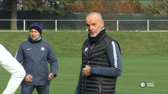 Verso Milan-Inter, Pioli pensa al 4-2-3-1 con Banega a ispirare Icardi