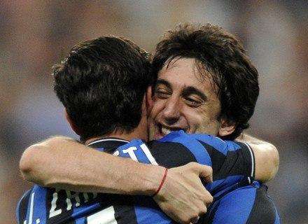 FOTO - Milito a Zanetti: "Auguri grande Capitano"