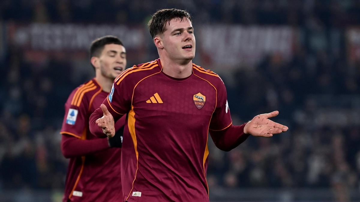 Tutto facile per la Roma nel posticipo di Serie A: 3-1 al Genoa, pratica archiviata già nel primo tempo