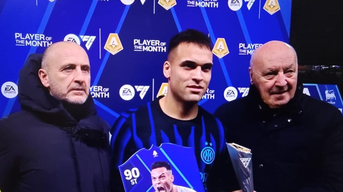 Lautaro premiato prima di Inter-Lecce come 'EA SPORTS FC Player Of The Month'