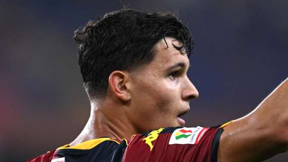 Genoa, Stanciu: "Carboni è un crack, un grande giocatore. Può diventare il migliore in Italia"