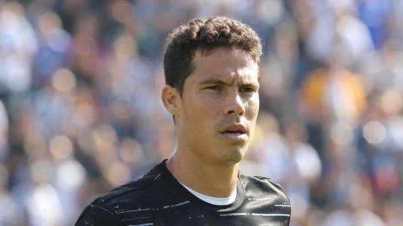 Hernanes: "La Juve è tornata. Solo i bianconeri possono impensierire il Napoli"