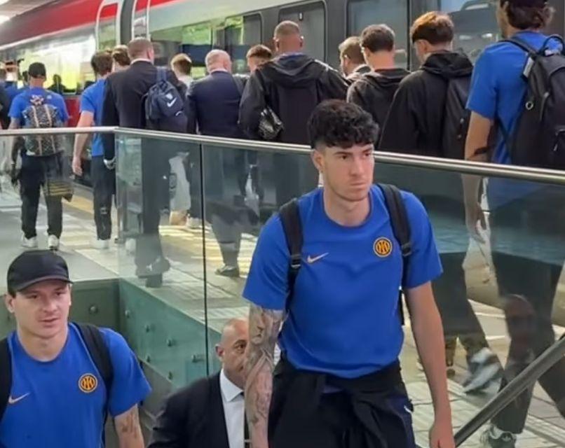 VIDEO - Inter in partenza per Bologna: le immagini della squadra