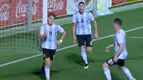 VIDEO - Colidio-gol e l'Argentina vince il Cotif, ma che papera del portiere