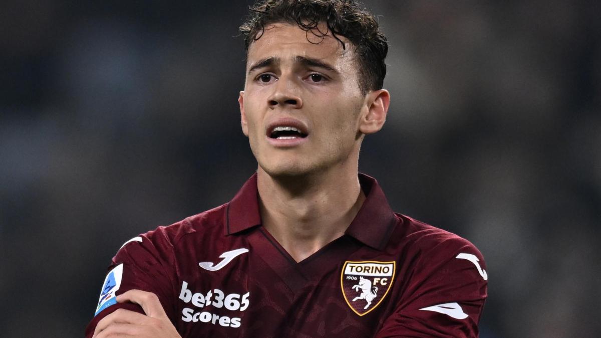 CdS - Asllani scaricato dal Torino: il Genoa intensifica i contatti 