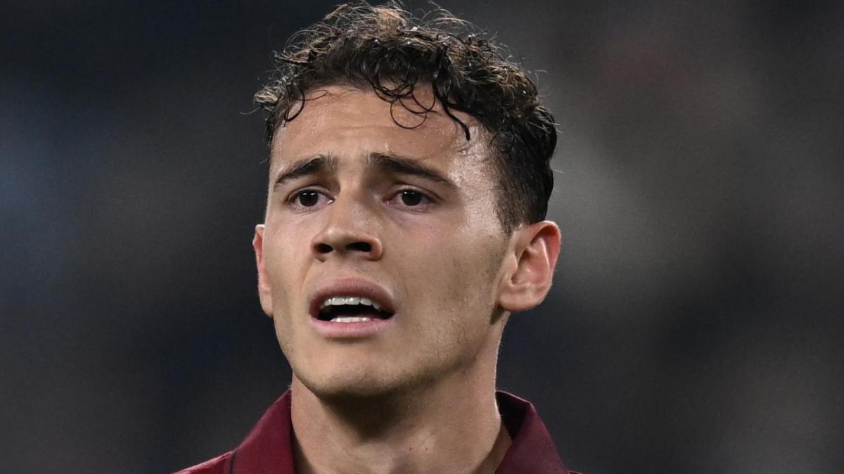 Lunedì Asllani sfiderà il Como, dove avrebbe potuto giocare: Fabregas lo voleva ma l'Inter disse no