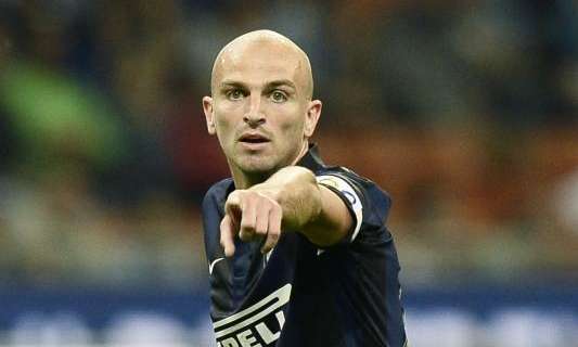 Telegraph - Cambiasso al Leicester, fiducia Pearson