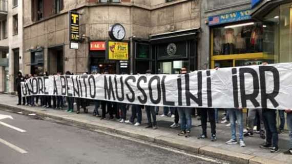 Striscione per Mussolini: aperta l'inchiesta per manifestazione fascista, ipotesi di associazione a delinquere per le curve ultrà