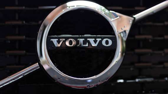 Finisce dopo 18 anni la partnership tra l'Inter e Volvo. Il pres. Crisci: "Insieme ai nerazzurri vissuti anni da record"