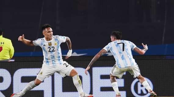 Argentina, gol e assist di Lautaro nel 3-0 all'Uruguay. Poi staffetta con Correa