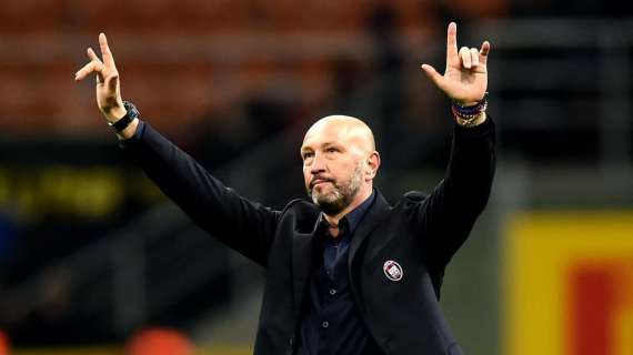 Zenga: "Il mercato deve chiudere prima dell'inizio del campionato"