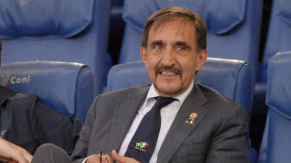 La Russa duro: "Juve, ogni 10 inquisiti una stella"