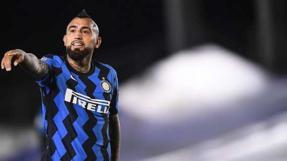 Dzemaili: "Inter, giù il cappello per la vittoria col Gladbach. Vidal? Io lo farei giocare sempre"