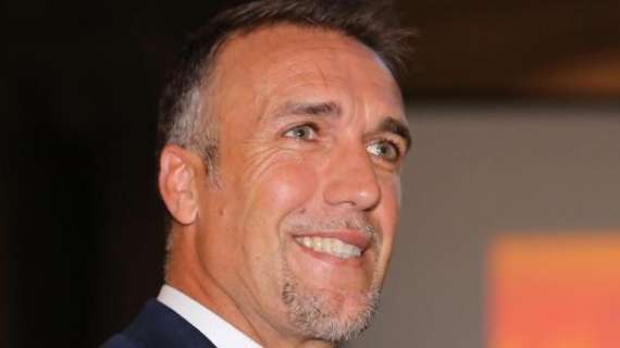 Batistuta: "Capisco l'amarezza di Icardi e di Benedetto. Loro e Higuain meritano il Mondiale"