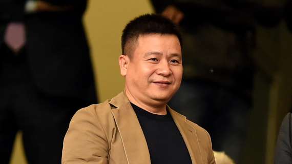 Bloomberg - Cinque fondi fanno causa a Yonghong Li: debiti non pagati per oltre 170 milioni per l'ex patron del Milan