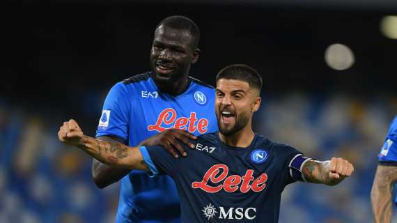 Napoli, Koulibaly trattiene Insigne: "Noi vogliamo che rimanga qui"