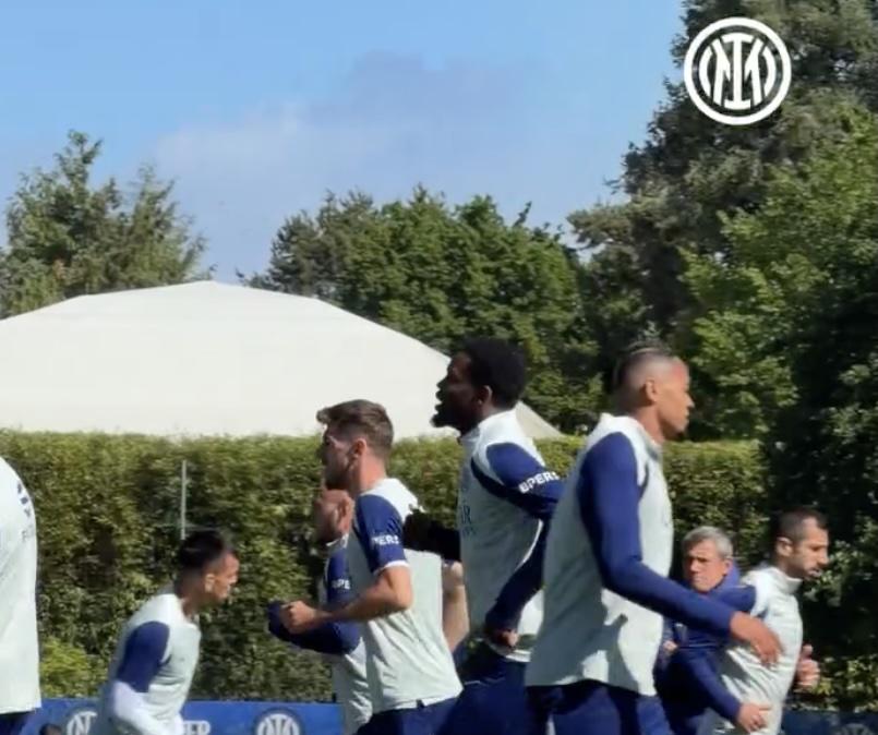 VIDEO - Thuram in gruppo a sorpresa: le immagini dell'allenamento 