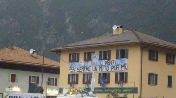 Uno striscione per ringraziare Marco Materazzi