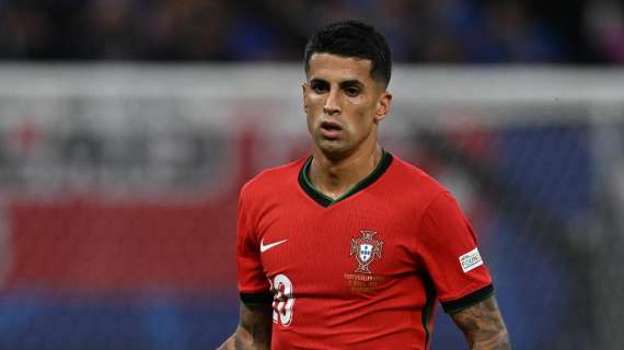 UFFICIALE - Cancelo vola in Arabia: l'ex Inter è un nuovo giocatore dell'Al-Hilal