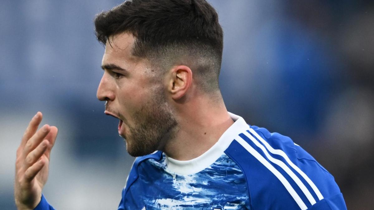 Il Como perde Baturina: lesione alla caviglia, sarà out anche per l'andata di Coppa Italia con l'Inter