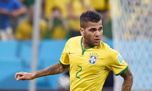 UK - Dani Alves, da luglio sarà a disposizione dello Utd