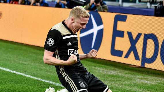 R. De Boer: "Il Bayern Monaco sarebbe l'ideale per Van de Beek"