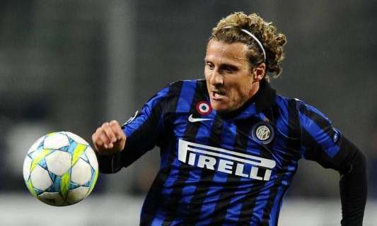 Ranieri innova: provati Wes e Forlan dietro Milito