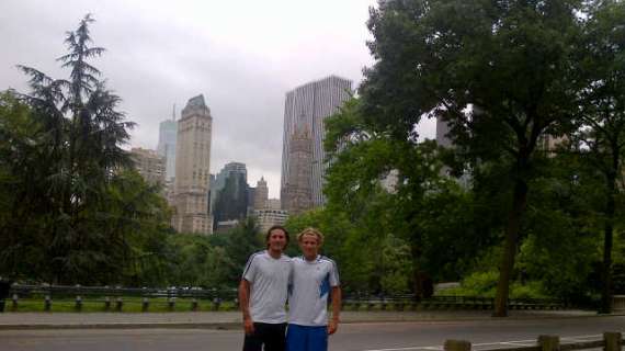 Intanto i Forlan bros. si allenano a New York