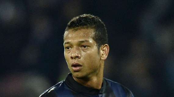 Guarin-United, contatti ininterrotti. La distanza....