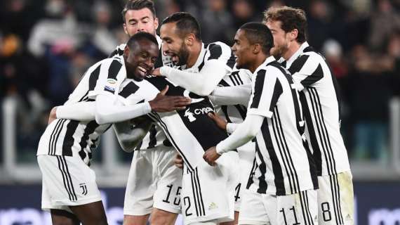 La Juventus risponde a Napoli e Inter: tris al Crotone