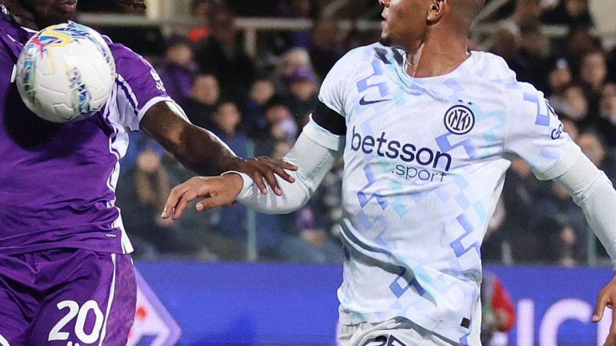 Inter a Firenze con il lutto al braccio in memoria di Silvino Louro