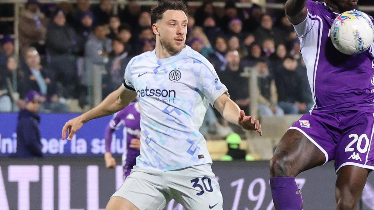 Giudice sportivo - Carlos Augusto squalificato: salterà Inter-Roma. Sesta sanzione per Barella, terza per Dimarco 