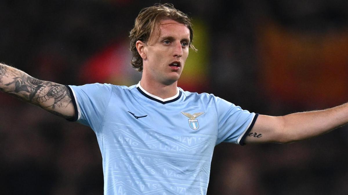 Intervento chirurgico per Rovella, la Lazio: "L'operazione è perfettamente riuscita"