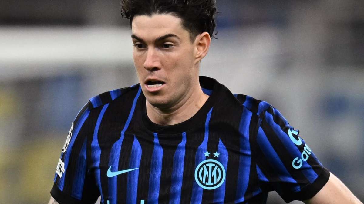 Luca Reggiani, azzurrino del Borussia Dortmund: "Mi piaceva Bonucci, ora mi ispiro a Bastoni"