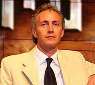 Travaglio: "Agnelli rinunci ai trofei dopati e prescritti"