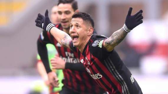 Lapadula: "L'Inter mi è piaciuta nel derby: ha grandi valori, verrà fuori. A Icardi ruberei i suoi movimenti"